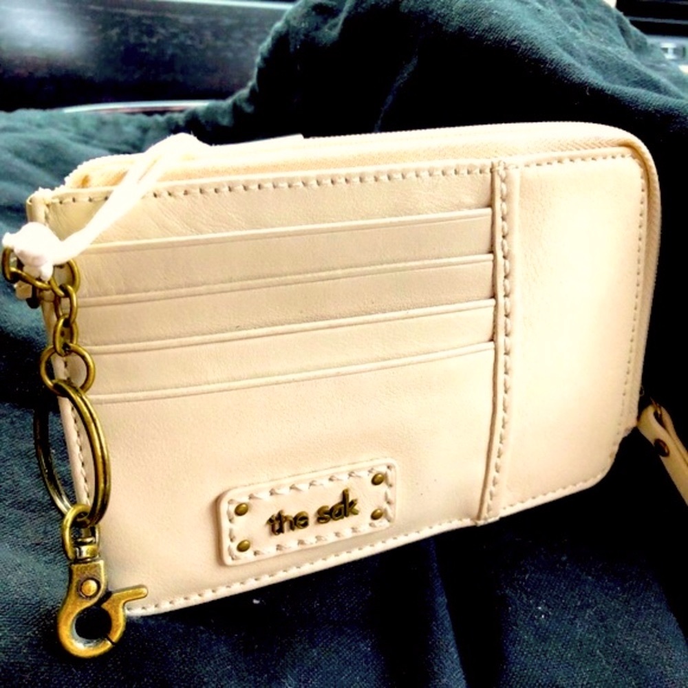 THE SAK IVORY CARD HOLDER NWT lLEATHER Iris vintage finish
